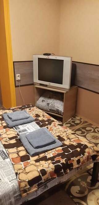 Апарт-отели Apart-hotel Ugolok Бердянск Двухместный номер с 1 кроватью и собственной ванной комнатой-16
